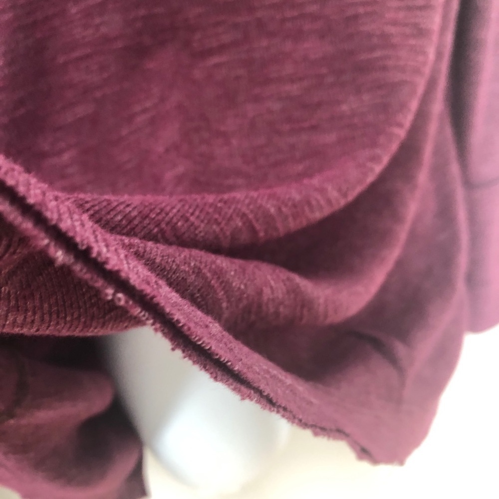Free People We the Free burgundy split back long sleeve turtleneck top size XS - Picture 5 of 8